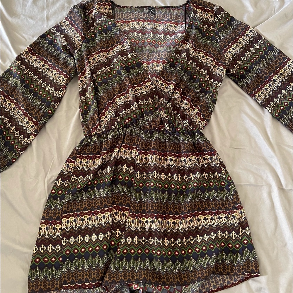 Different pattern jump suit.